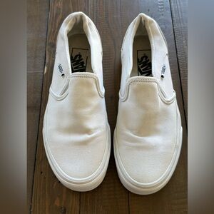 Vans Classic Slip-On Canvas Shoes in Off-White